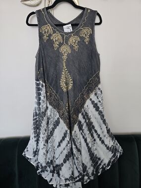 Sleeveless Gray & White Tie-Dye Tunic with Gold Embroidery CoverUp Viscose Boho